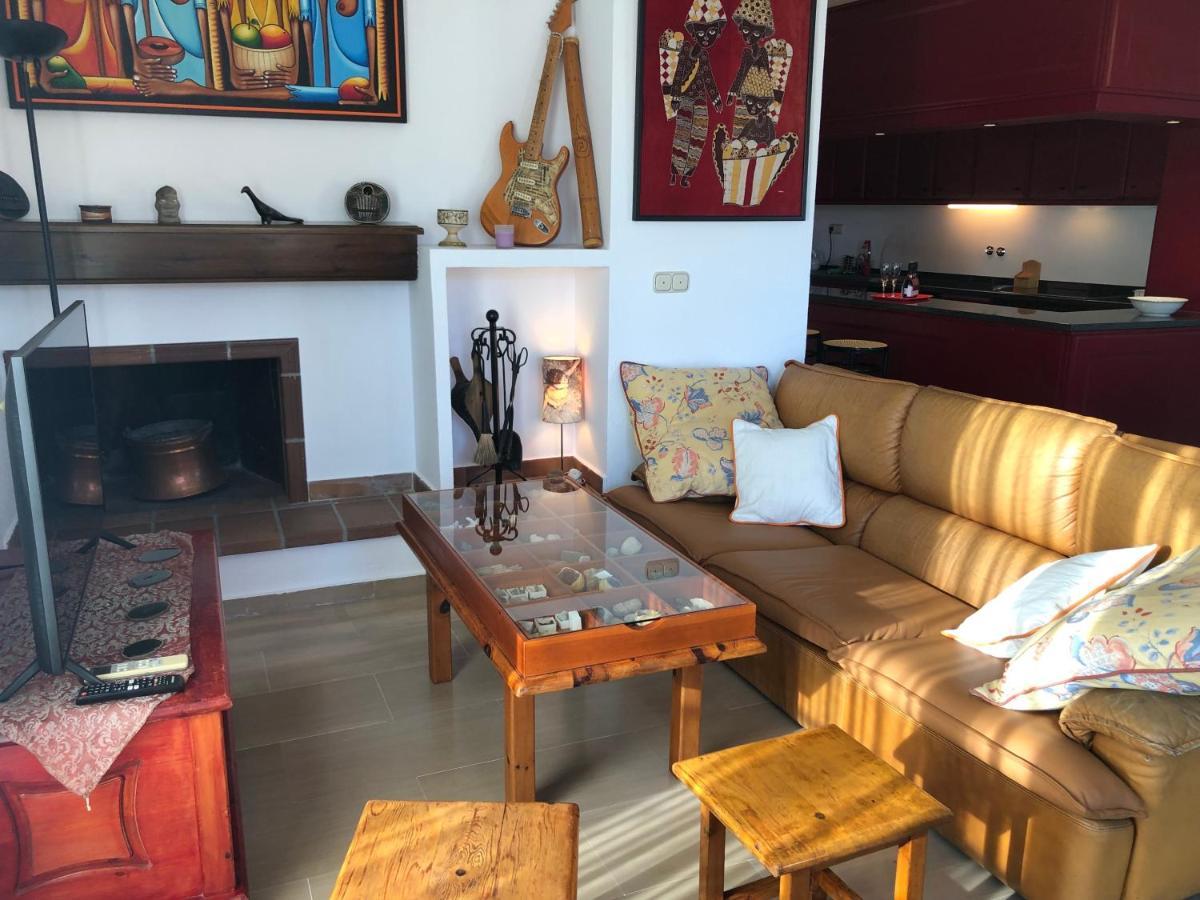 Apartament Loft Acogedor Con Terraza Y Parking En El Centro Huesca Zewnętrze zdjęcie